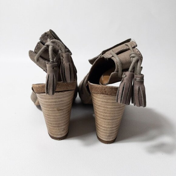 Miz Mooz Maddie Leather Heeled Sandals With Side Zipper & Tassel Accents Size 7. - Picture 7 of 12